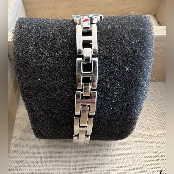 Womens Watch Christmas Candy Cane Silver Bracelet Red White Green Enamel Analog - Picture 7 of 9